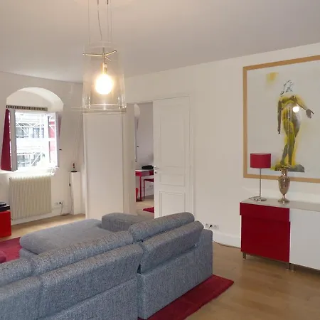 Apartment Beaubourg Paris